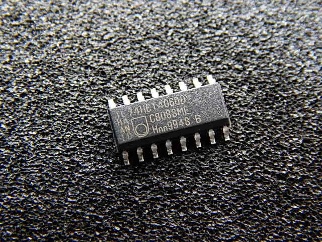 74HCT4060D