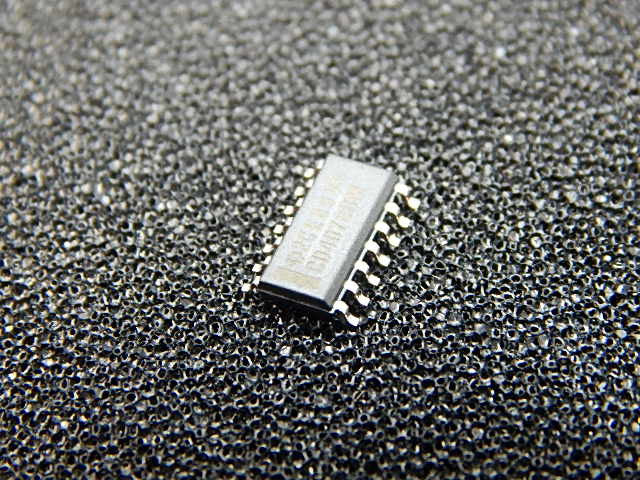 CD4078BM