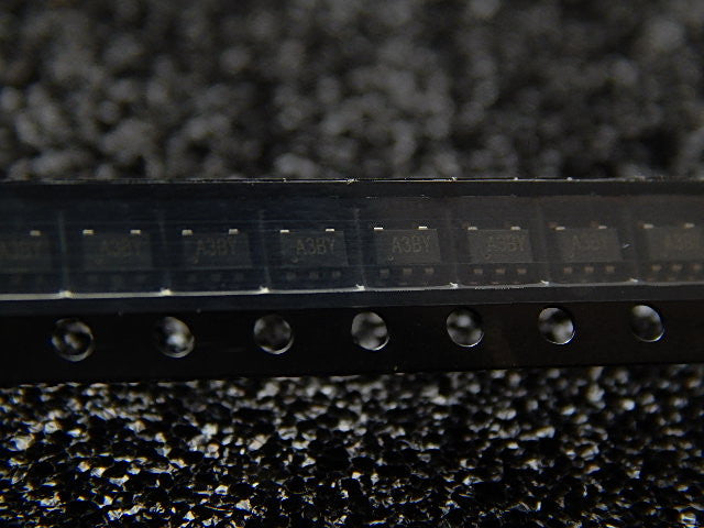 RF2333TR7