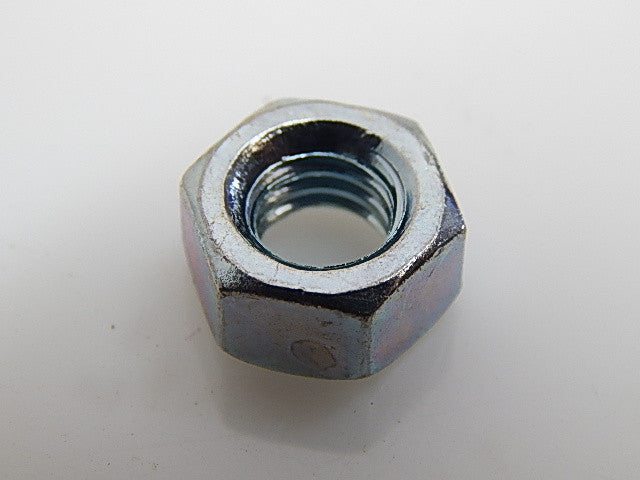 1136104