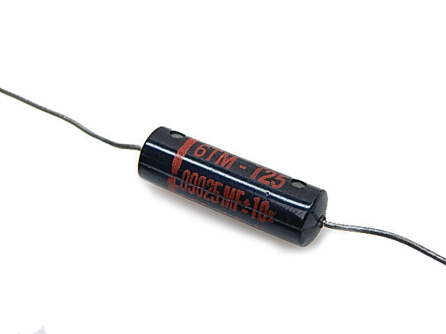 250PF600V