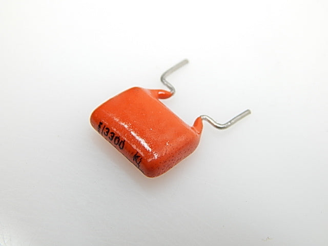 3300 pf 400V