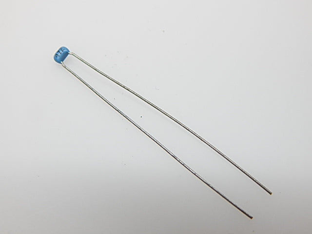 4700PF-50V