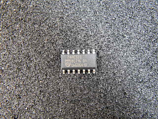 74HC32D