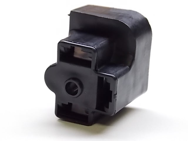 8905396