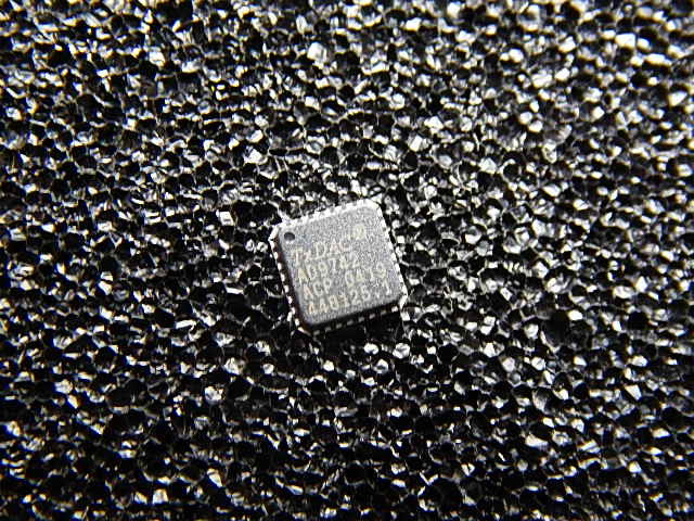 AD9742ACP