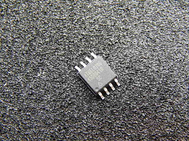 AT45DB041B-SC