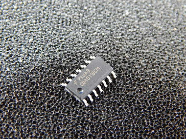 CD4011BCM