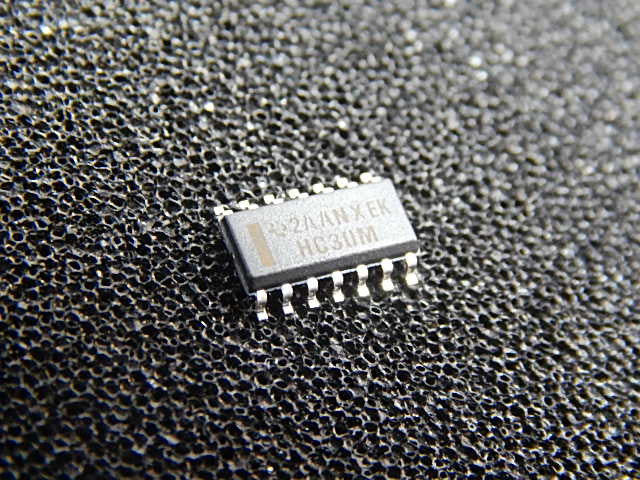 CD74HC30M