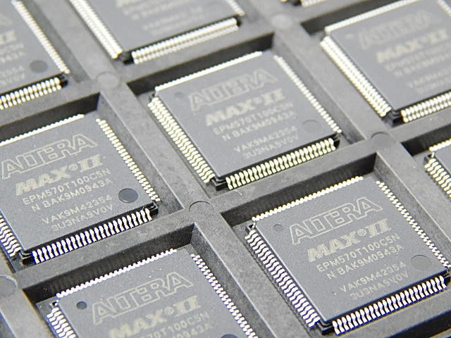 EPM570T100C5