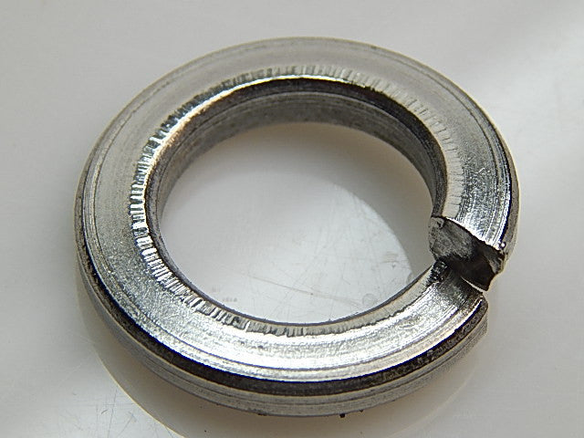 H403075