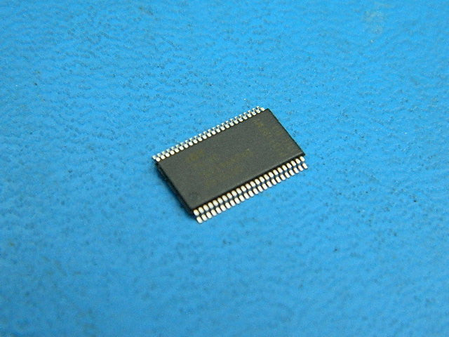 IDT74LVC162244APAG