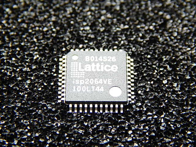 ISPLSI2064VE-100LT44