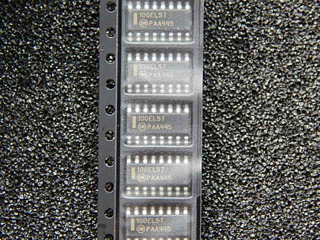 MC100EL57D
