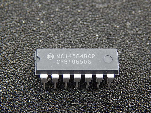 MC14584BCP