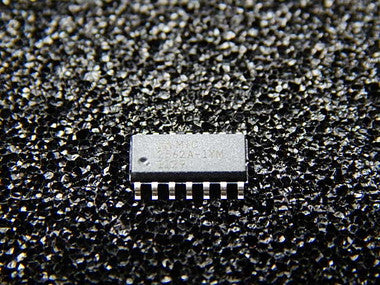 MIC2562A-1YM