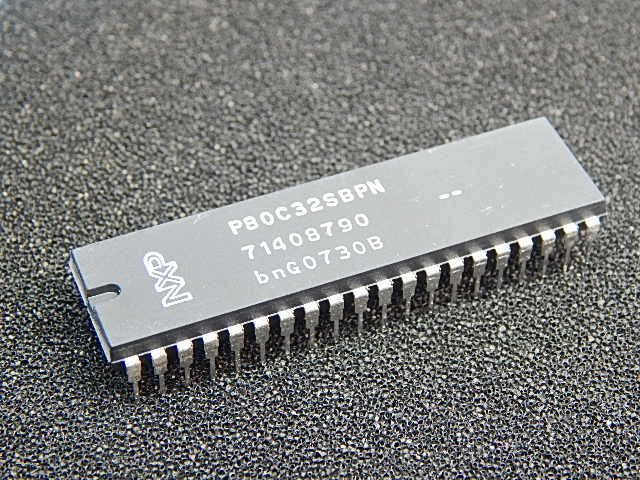 P80C32SBPN