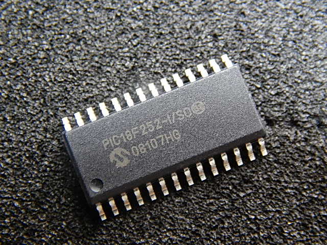 PIC16F252-I/SO