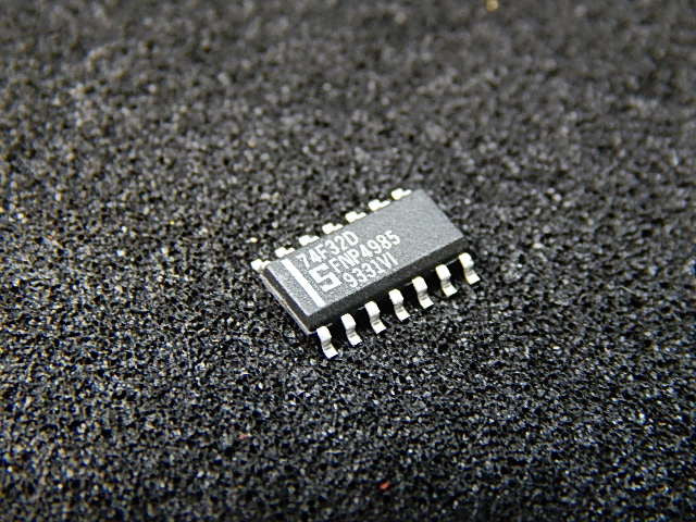 SN74F32D