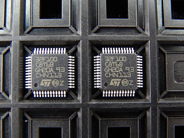 STM32F100C8T6B