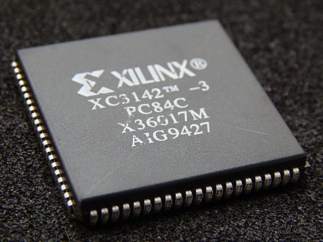 XC3142A-3PC84C