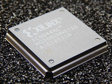 XC4044XL-2HQ208C