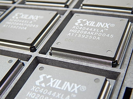 XC4044XLA-08HQ208C