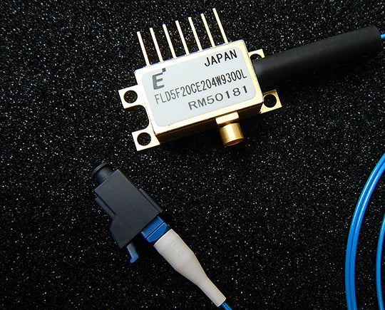 FLD5F20CE204W9300L